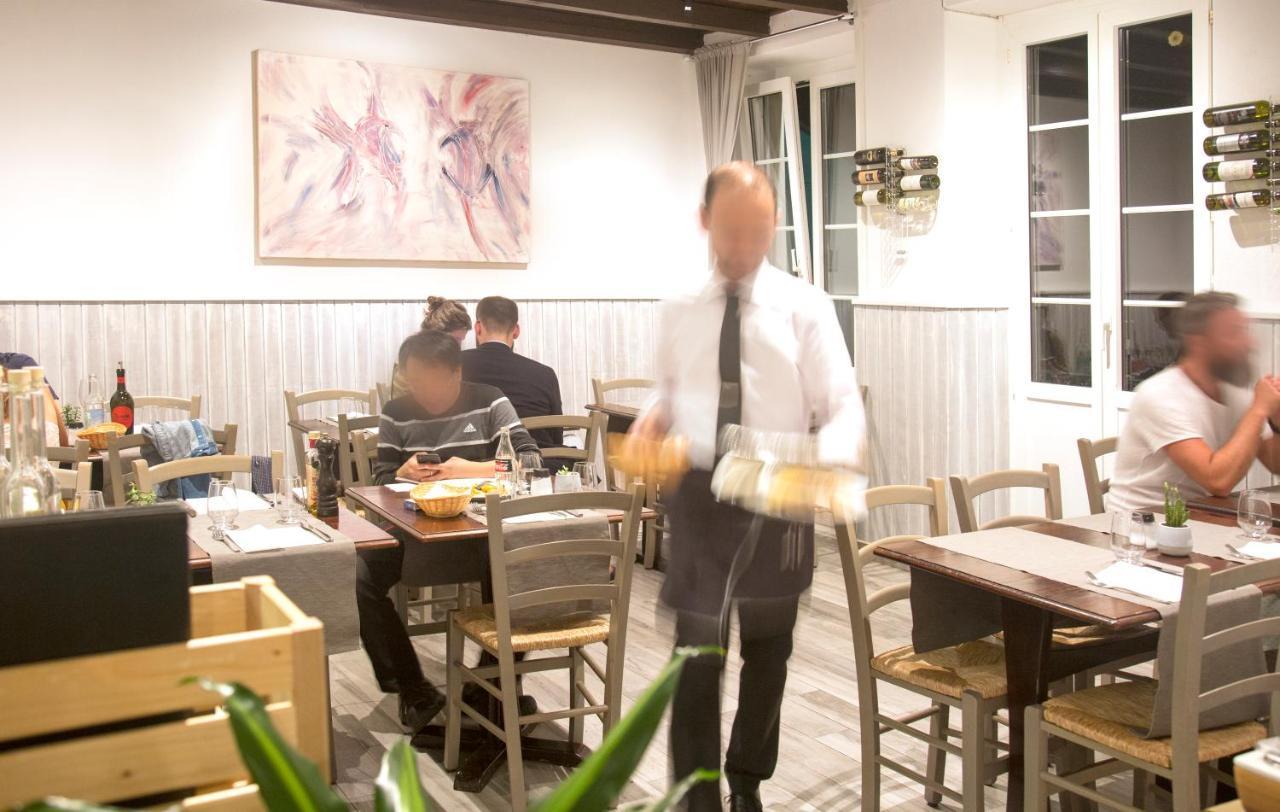 Locanda Gandriese กานเดรีย ภายนอก รูปภาพ
